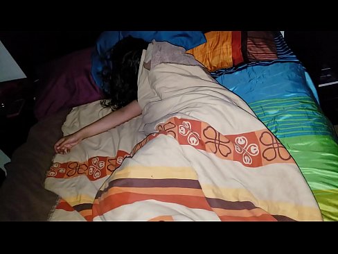❤️ Styvbarn som skäller ut sin unga styvmor medan hon sover. ☑ Sexvideo at porn sv.camporner.top